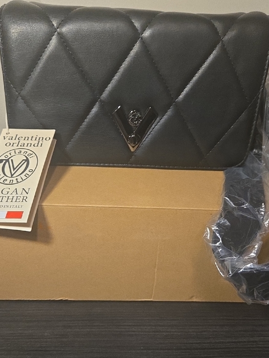 Valentino Orlandi Handbags - Valentino Orlandi Black Quilted Leather Crossbody with V Logo Retail 279.00 NWT